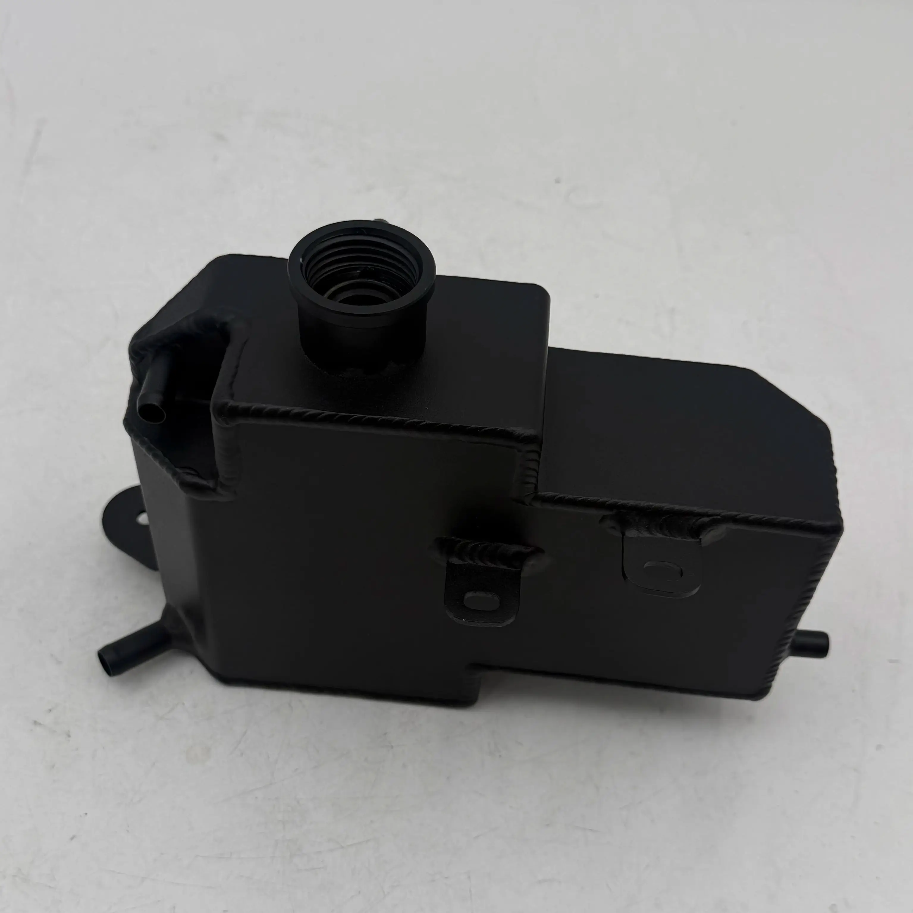 Coolant Expansion Tank 1647028152 Aluminum Radiator Reservoir Bottle For Toyota Alphard Vellfire Lexus LM 2.5L 3.5L