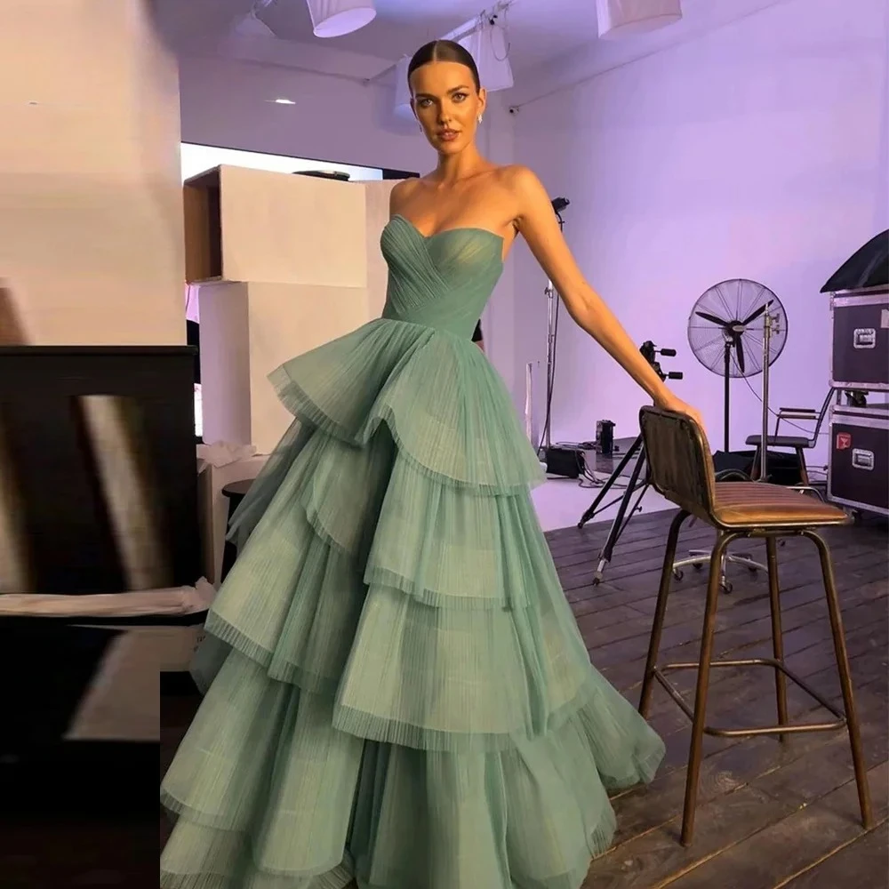 فساتين سهرة خضراء على شكل حرف a من التل للنساء للحفلات الراقصة فستان الأميرة المتدرج على شكل قلب فساتين رسمية مناسبة رسمية مخصصة #1