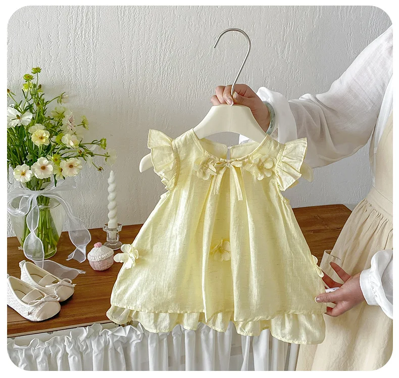 Summer thin baby Korean version three-dimensional flower vest sweet flying sleeve ruffle edge dress 5