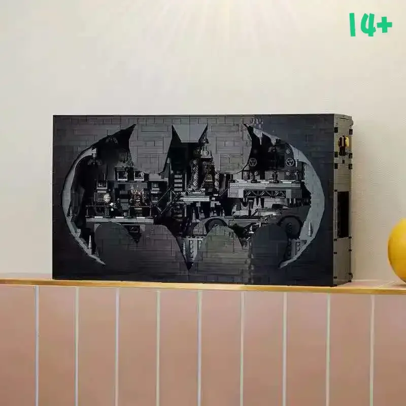 

Креативный конструктор Creative 76252 из 3981 детали, стильная модель-витрина, идеальный подарок на все случаи жизни