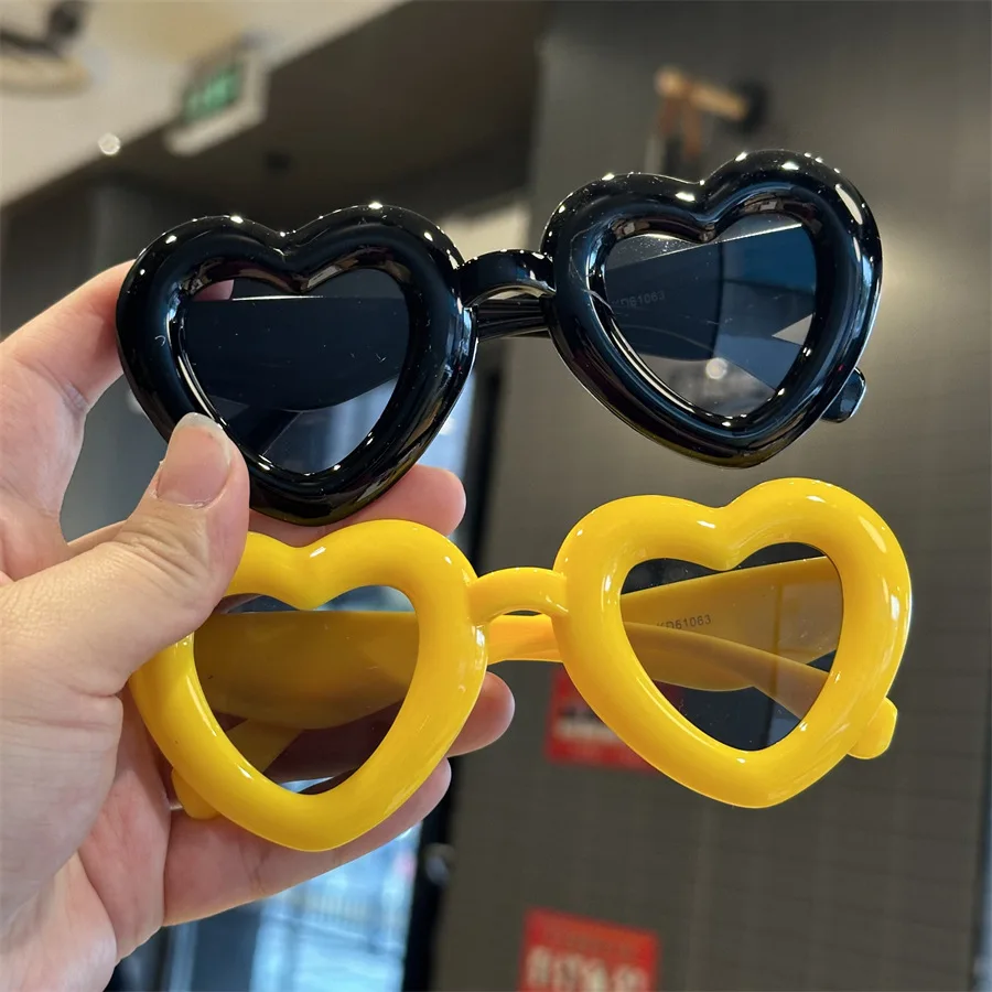 New Kids Sunglasses Baby Sunglasses Chubby Bread Heart-Shaped Sunglasses Adorable and Cool Stylish Photo Sunglasses UV400