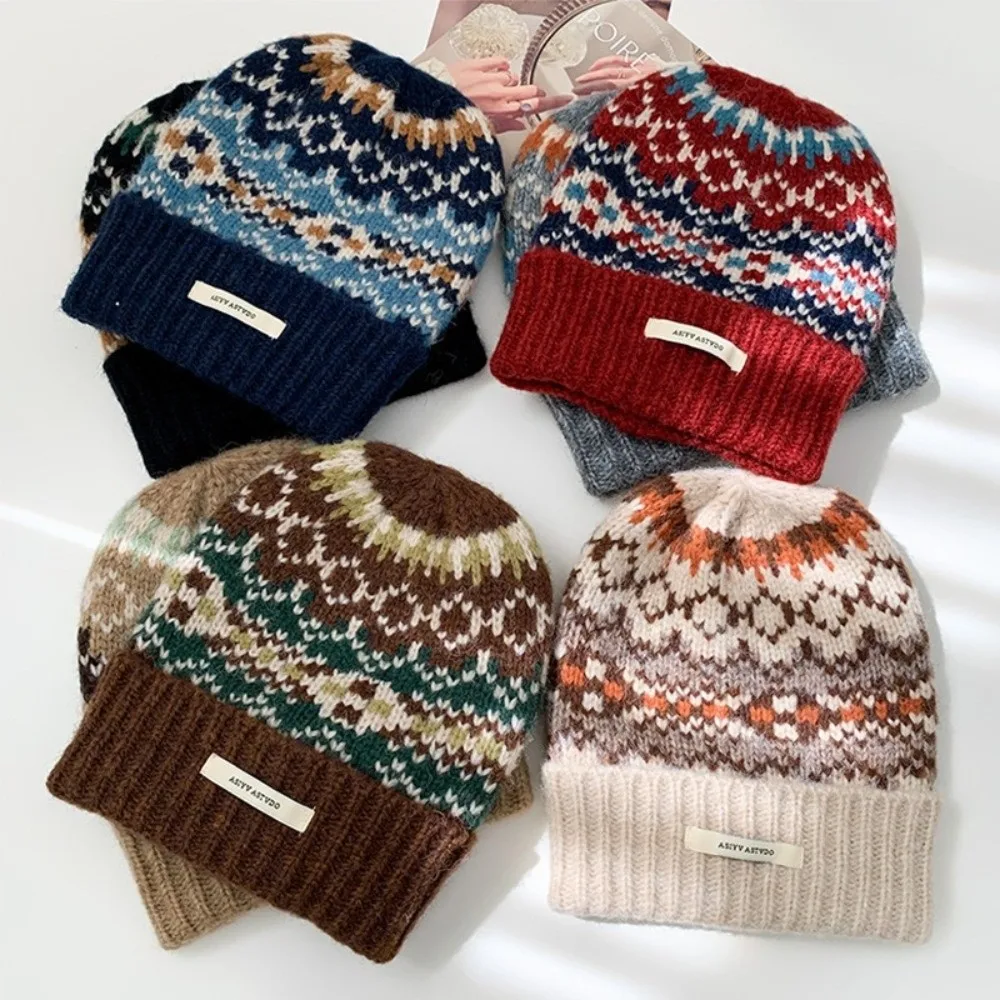 Solid Color Knitted Winter Hat Color Contrasting Cold Resistant Hip-hop Bonnet Retro Jacquard Soft Knitted Warm Knitted Hat
