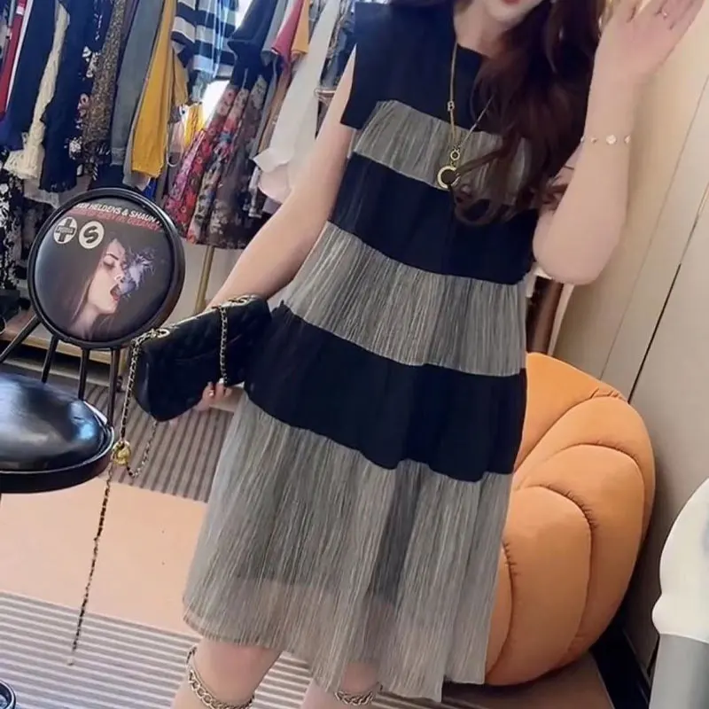 Casual Loose Patchwork Striped Dresses Female Clothing A-Line Contrasting Colors Summer Sleeveless Korean Round Neck Midi Dress