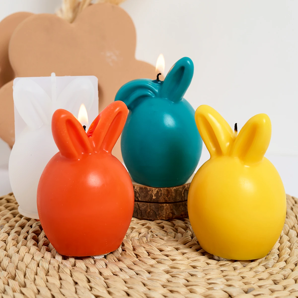 Moule à bougie en Silicone, œuf de pâques, lapin, fait à la main, mignon, 3D, oreille pliée, plâtre, artisanat, résine, décoration de fête