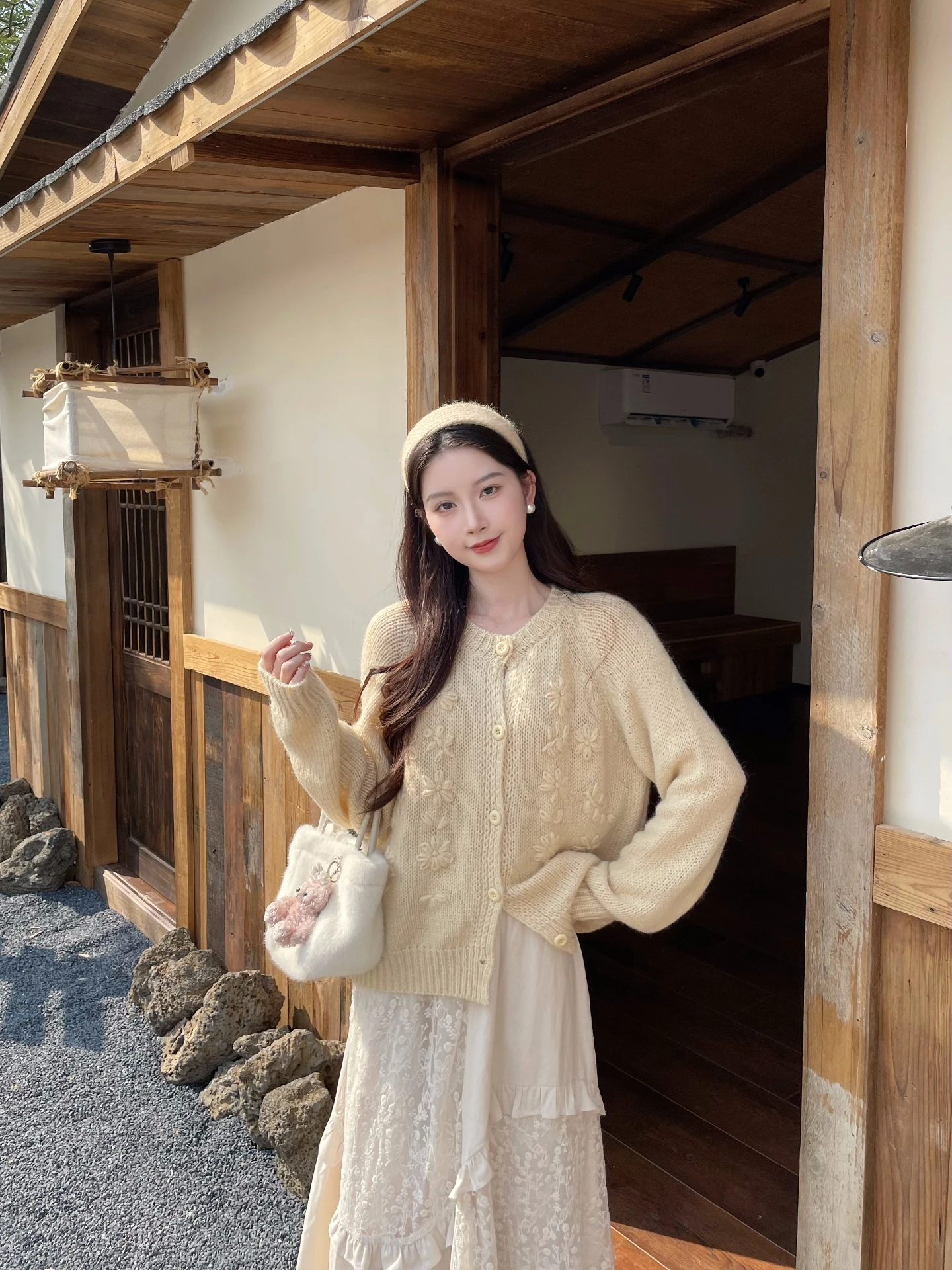 

Вязаный крючком свитер-пуловер MOBAI Gentle Handmade с круглым вырезом, женский осенний вязаный кардиган, верхняя одежда из мягкой акриловой смеси