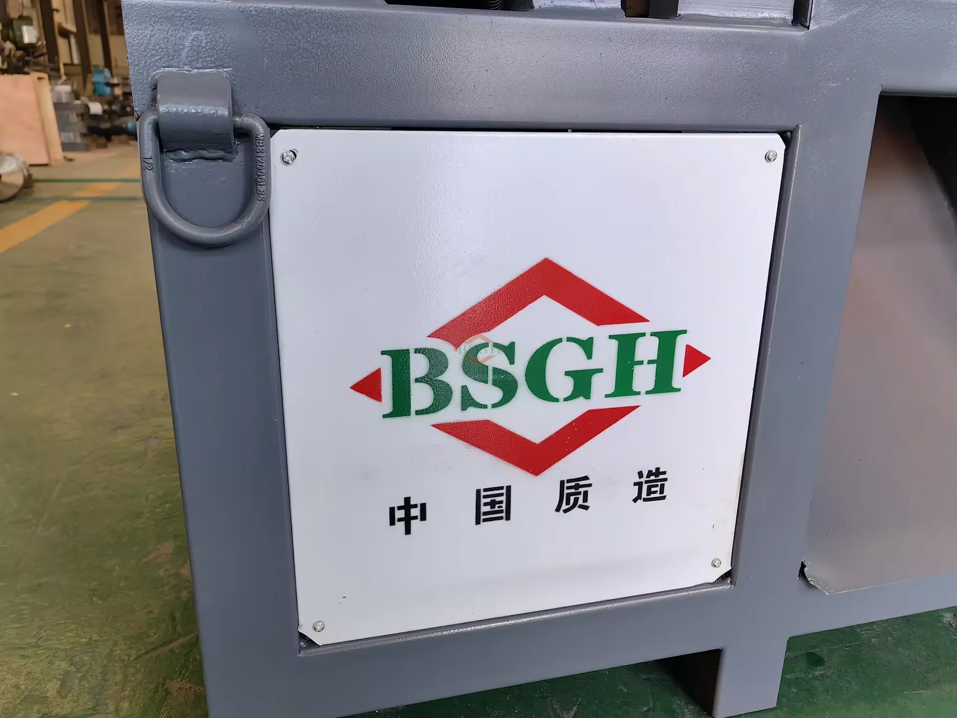 Approval  Plastic Bottle Aluminum Metal Shredder Metal Machine with Customized Color High Efficiency Low Energy Consumption