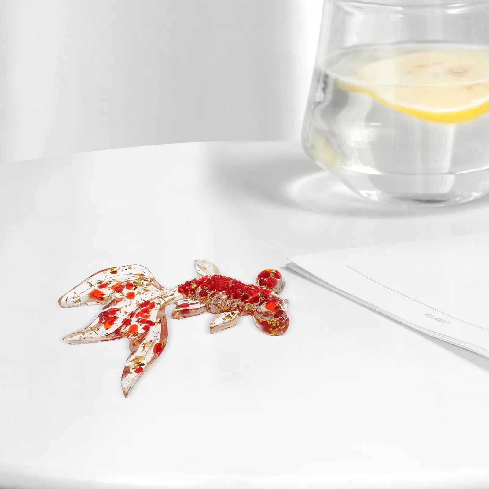 

Handmade Crystal Transparent Koi Fish Sculpture Natural Stone Desktop Aquarium Decoration Lucky Symbol Ornament