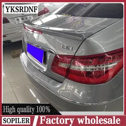 W207 C207 Carbon Fiber / ABS Trunk Spoiler R Style Wing For Mercedes E Class Coupe 2008 - 2016 E200 E250 E300 E350