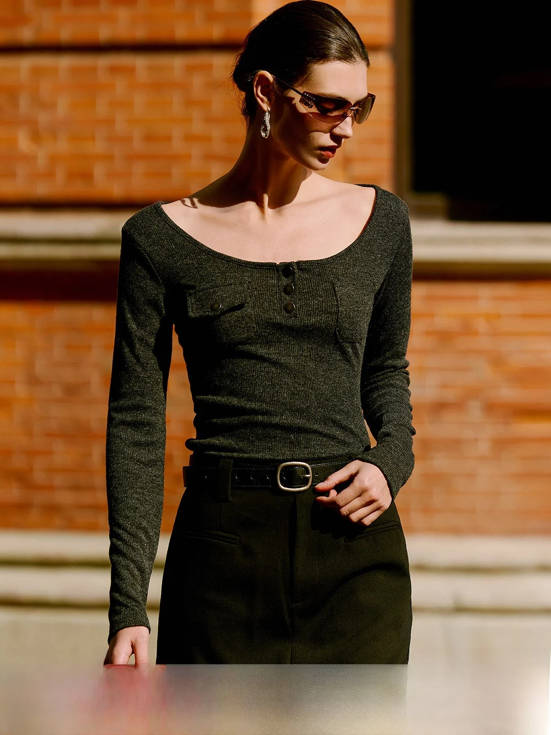 

Женская трикотажная футболка Luna7xi с длинным рукавом, V-образным вырезом, утепленная, облегающая, базовая, для осени и зимы