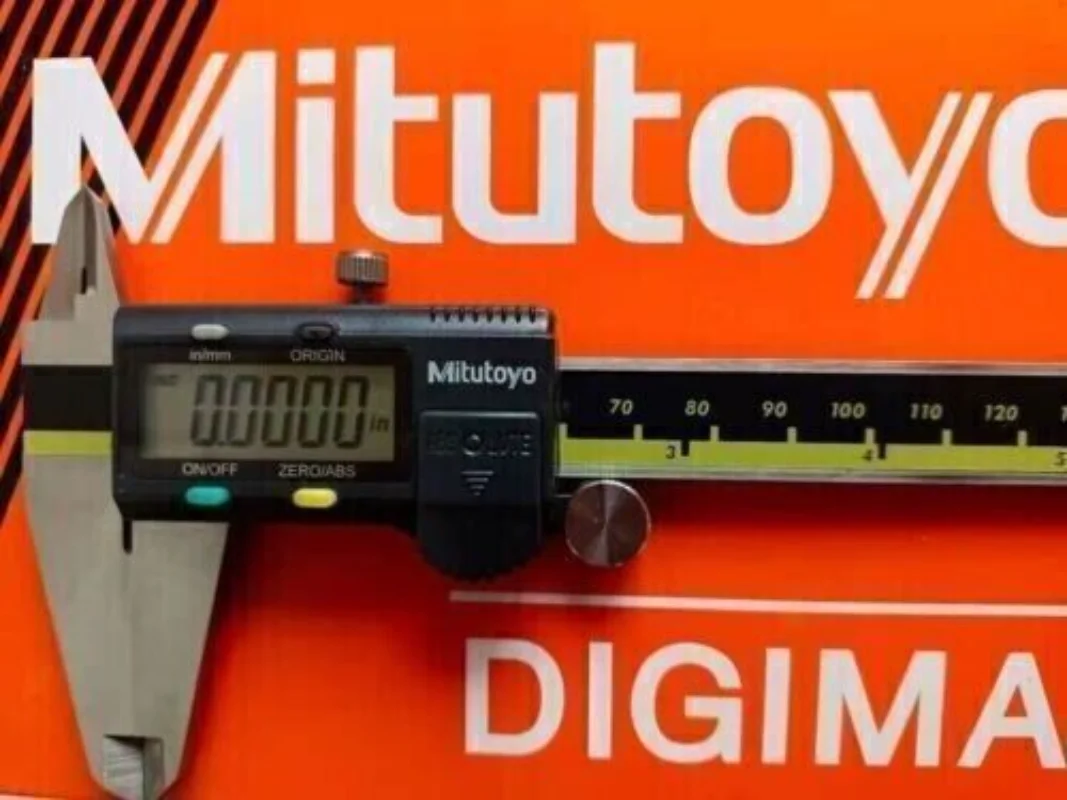 

Mitutoyo Japan Calibre Digital 500-197-20 150mm/0-6" 200mm/0-8" Absolute Digital Digimatic Vernier Caliper