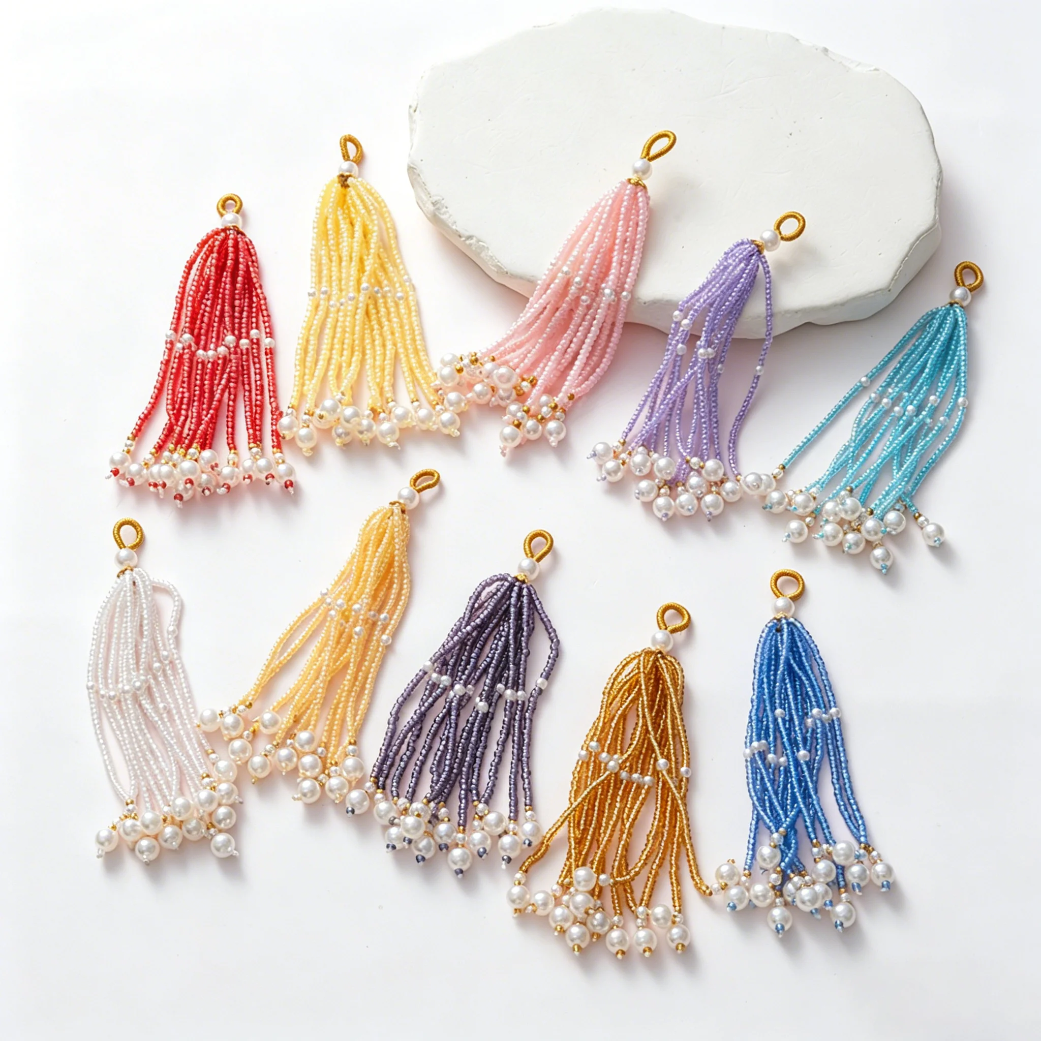 Pendentifs multicolores faits à la main avec pompons perlés de style bohème, 2 pièces, pour bijoux DIY, boucles d'oreilles, accessoires artisanaux de mariage, breloques décoratives