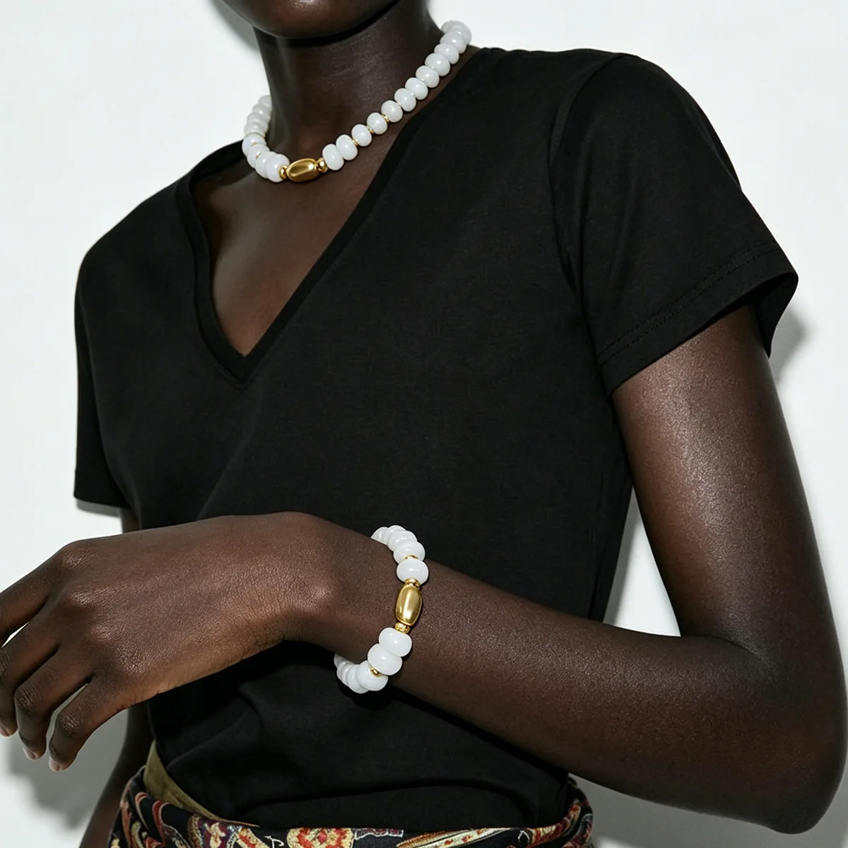 Foreign Trade Simple ins Wind Acrylic Dopamine Bracelet Color Geometric Handmade Beaded Ladies Clavicle Chain