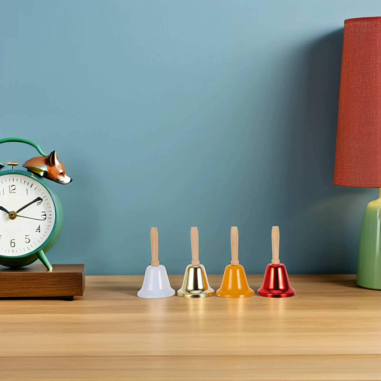 4 قطعة جرس رنين محمول عتيق جرس يدوي معدني بصوت عالٍ صوت واضح لاستخدام الفصول الدراسية للمعلم في حالات الطوارئ في الفنادق