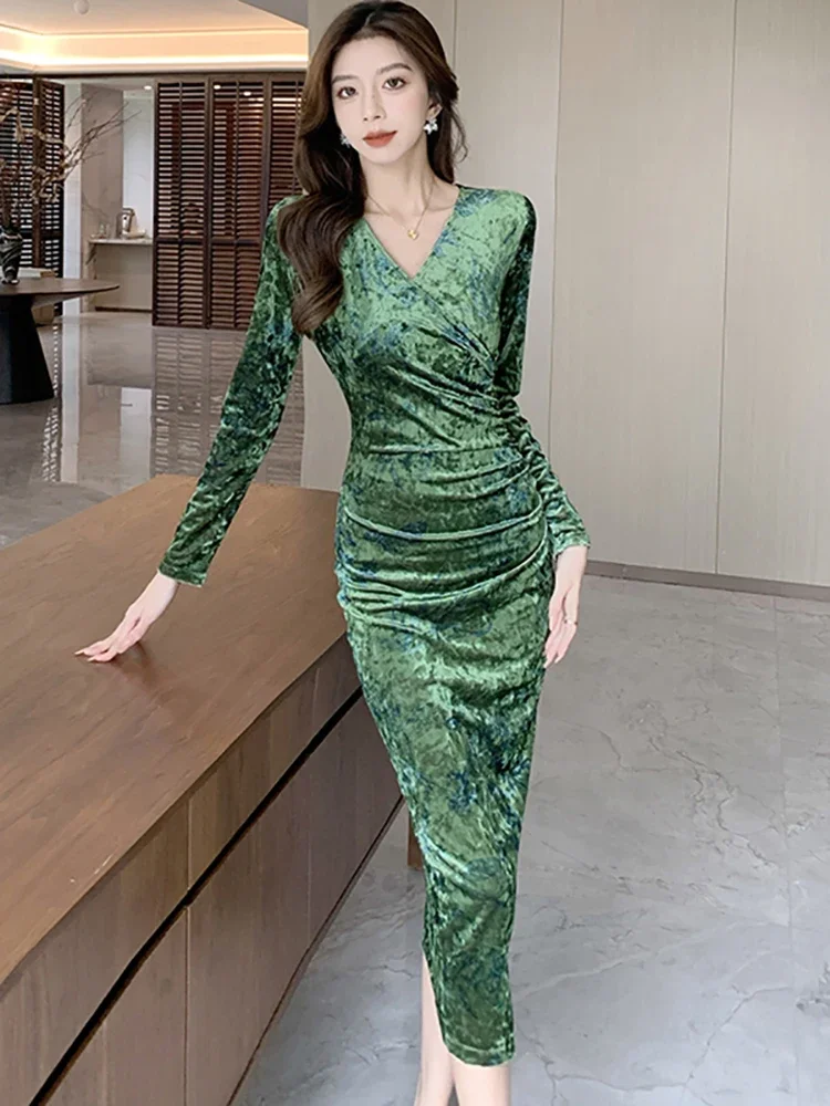 

Autumn Winter Luxury Bodycon Elegant Gowns 2025 Korean Vintage Party Vestidos Women Green Print Velvet Long Sleeve V-Neck Dress
