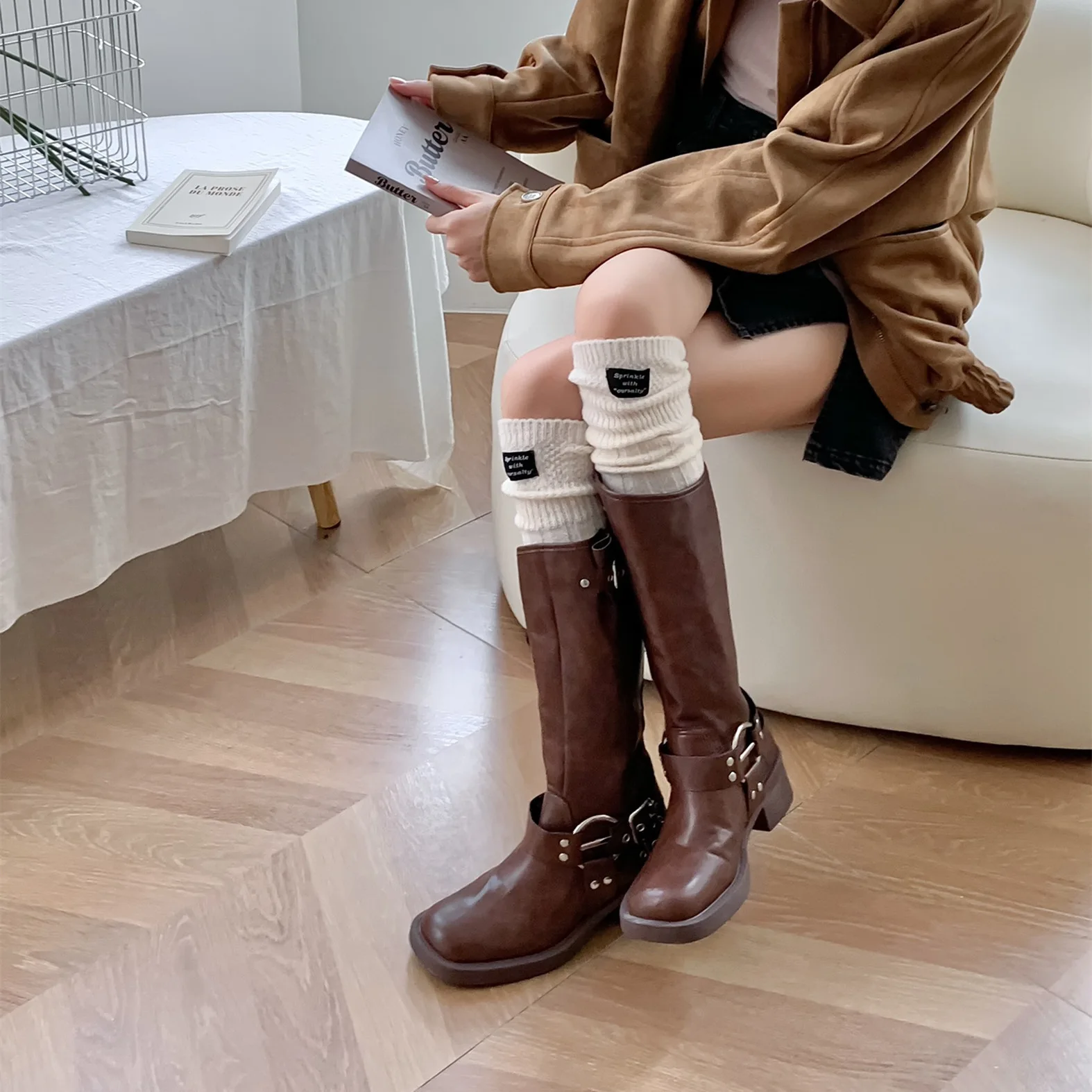 Осенне-зимние новые корейские теплые ворсовые носки, вязаные носки выше колена, высококачественные популярные сапоги для девочек, женские носки