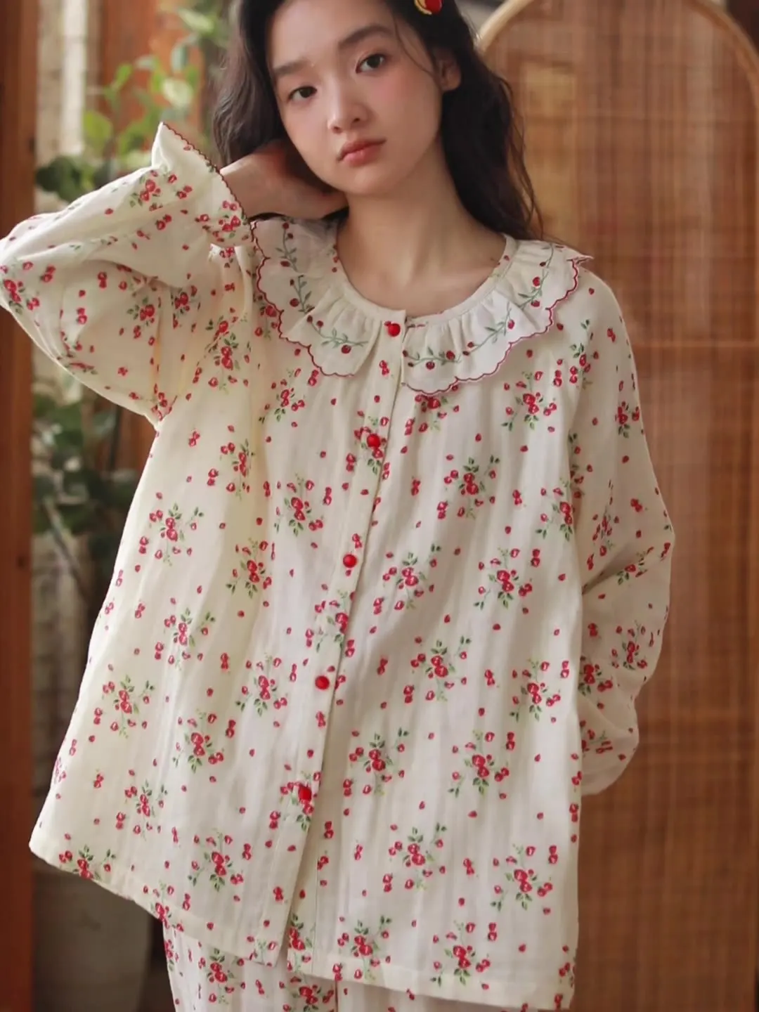 

Autumn New Product Pajamas Women's Thin Three Layer Cotton Yarn Long Sleeve Pants Sweet and Wearable Home Clothes Set