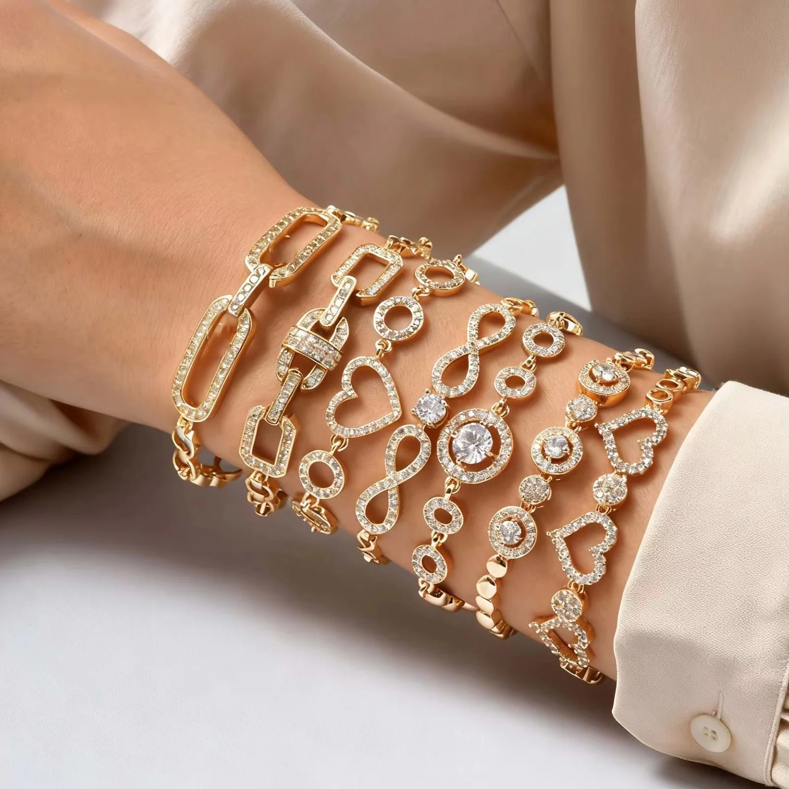 Luxus Glänzendes Zirkon Charm Armband für Frauen, Gold Farbe Geometrische Kette Armband, Mode Exquisite Schmuck