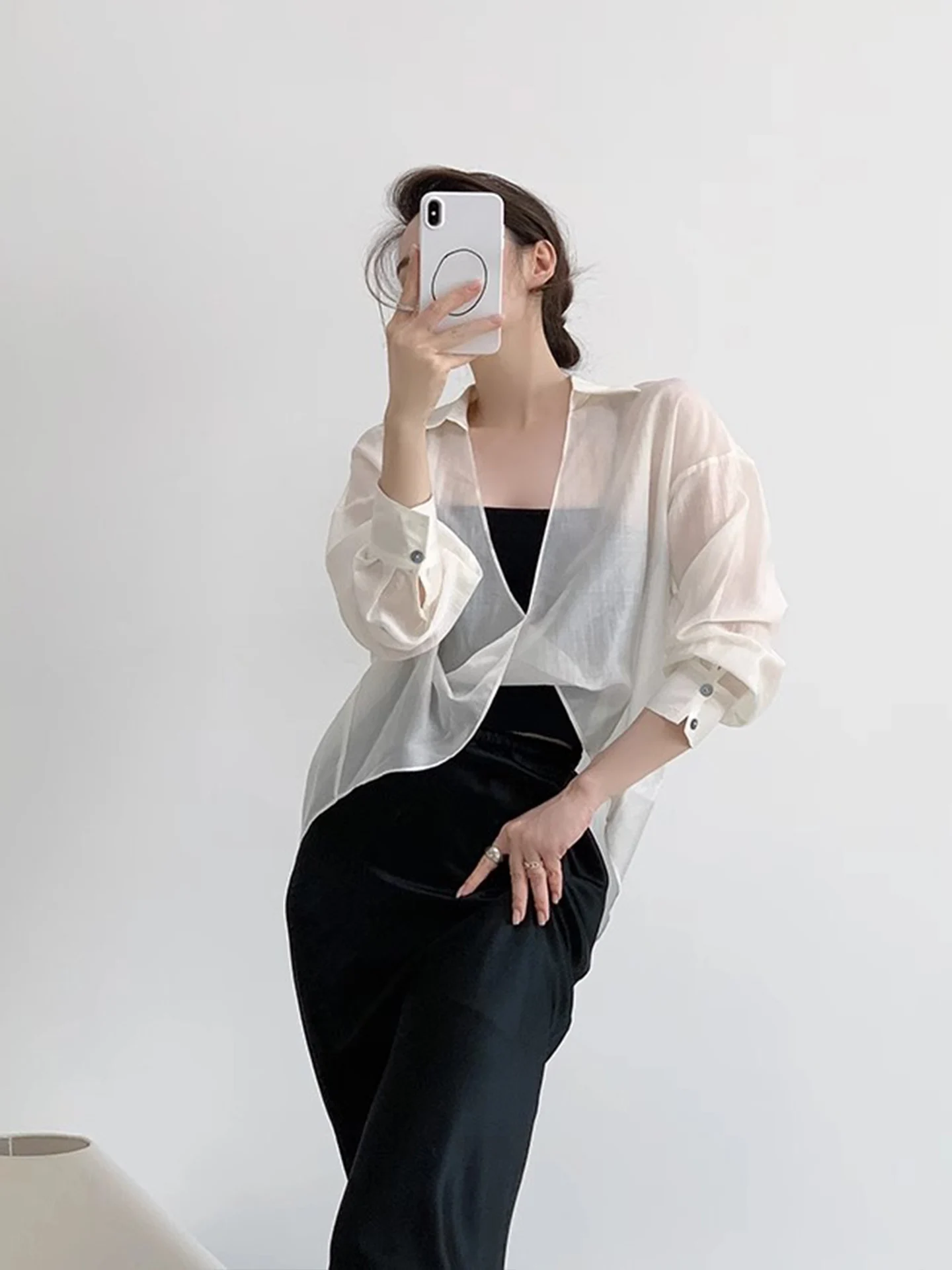 Ice Silk Chiffon Twist Knot Damen Sommer Neue Oberbekleidung Oulder Awl Dünnes Jaet Klimatisiertes Top mit Trägerkleid