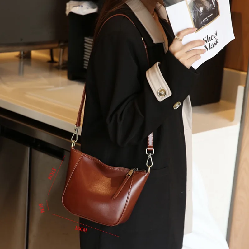 المرأة البقرة جلد طبيعي حقيبة كروسبودي السيدات العصرية ريترو جلد البقر مربع الهاتف محفظة مصمم حقائب فاخرة حقائب كتف الإناث #2