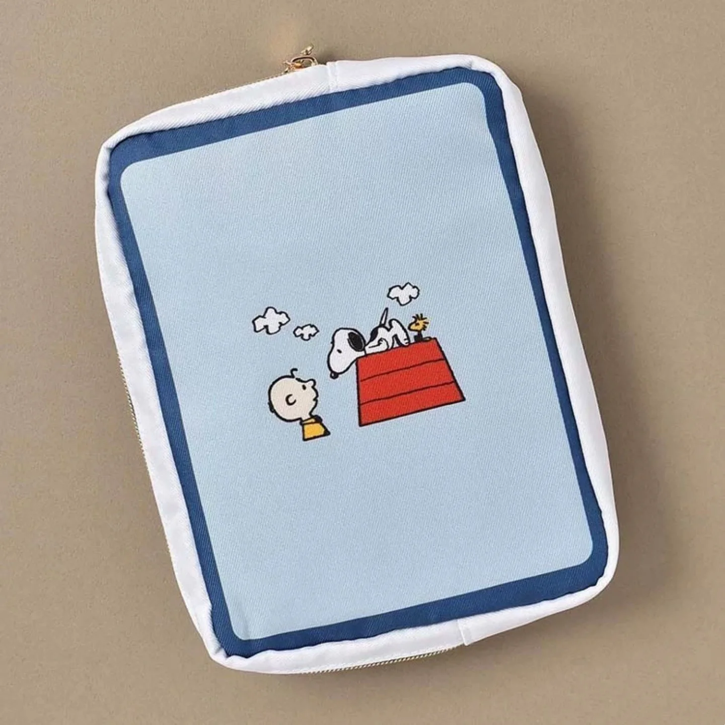 15x4x20cm Kawaii Snoopy storage bag, multi-layer cosmetics and makeup bag, handbag storage bag, ID card holder, mini coin wallet view 3