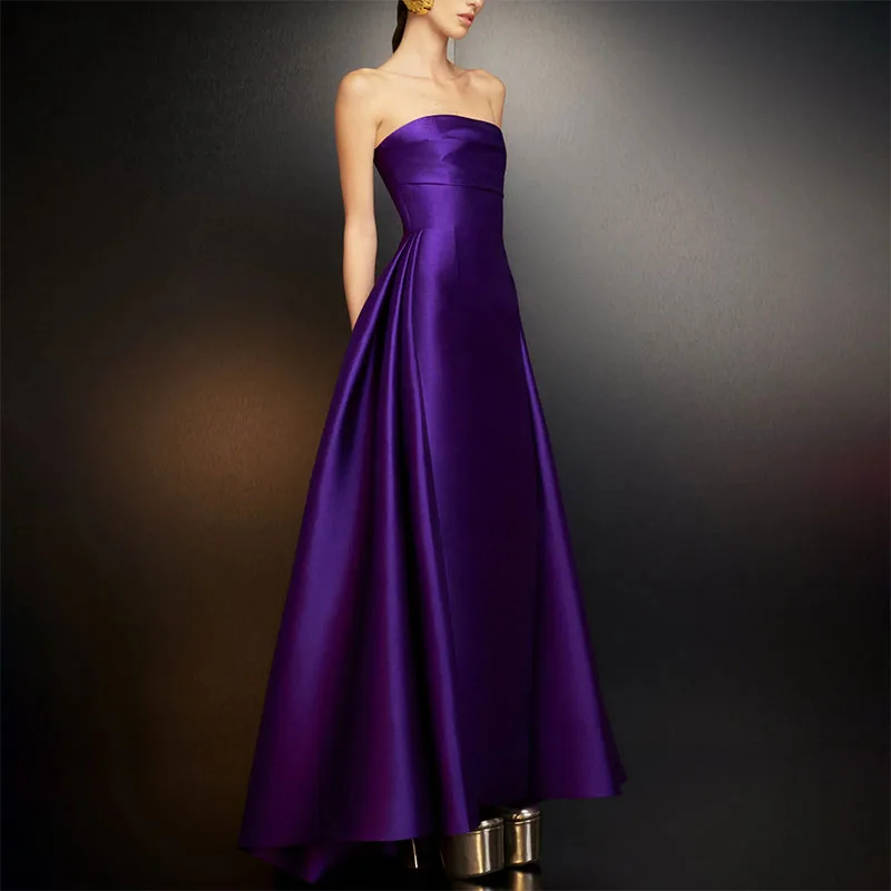 Vestido longo roxo cetim com trem lateral para mulheres, bainha sem alças, vestido de baile plissado, comprimento do tornozelo, elegante vestido de festa