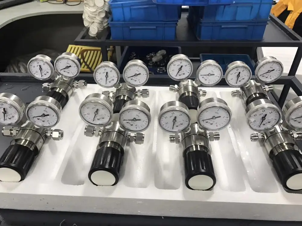 3000PSI Nitrogen Helium Gas Multi Stage Inert Gas Regulator