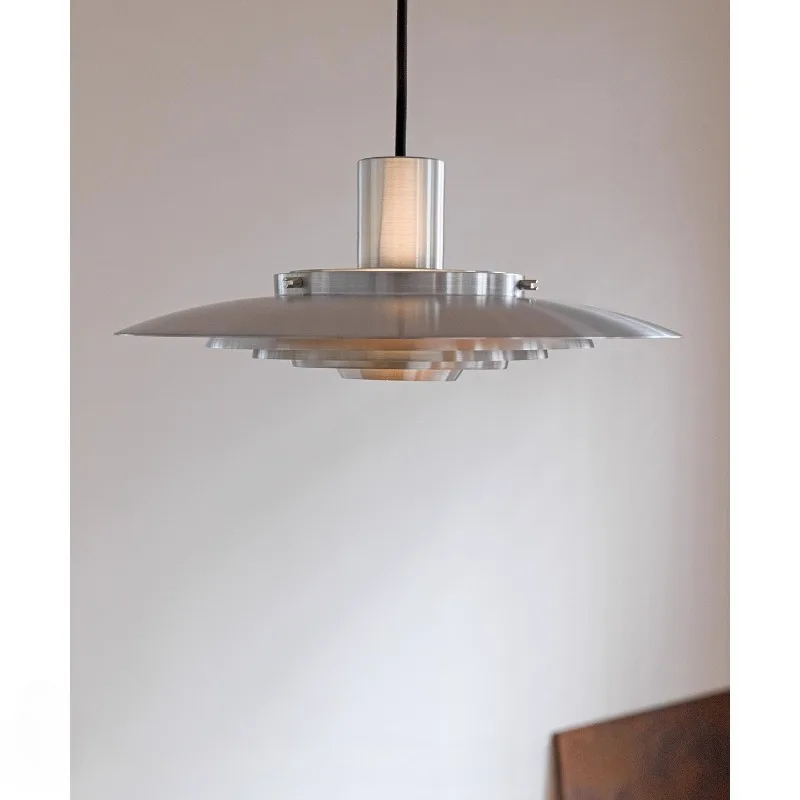 Restaurant chandelier Nordic designer flying saucer light post-modern simple table light