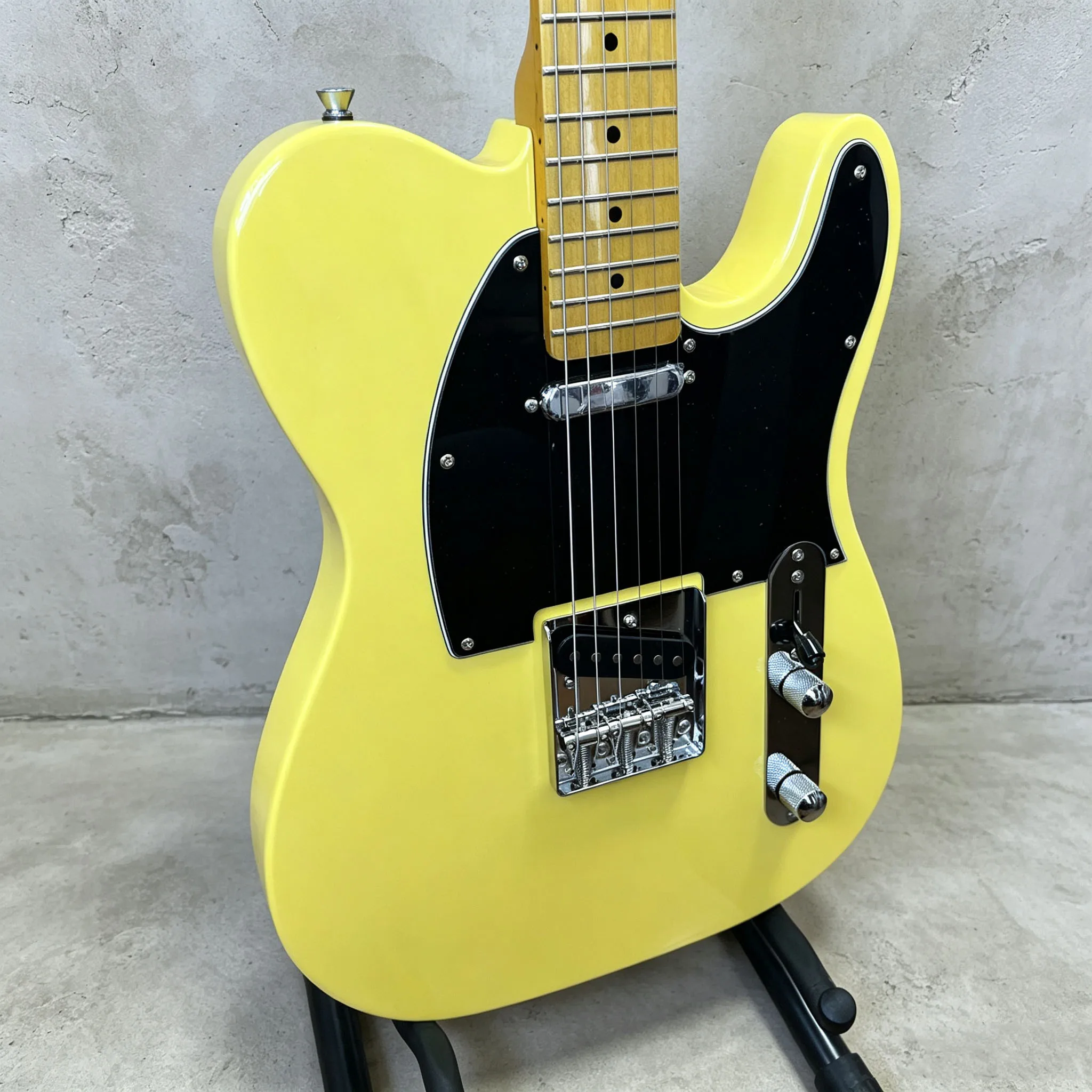Costom NEW Gloss Bright Yellow Electric Guitar SS Single Coil Pickups Black Pickguard Maple Neck Vintage Country Practice Guitar