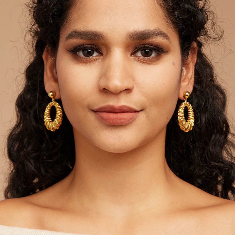 IVOG Fine Quality Hollow Hoop Piercing Earring For Women Brass Fashion Jewelry Party Gift Pendenes Mujer Official flagship store