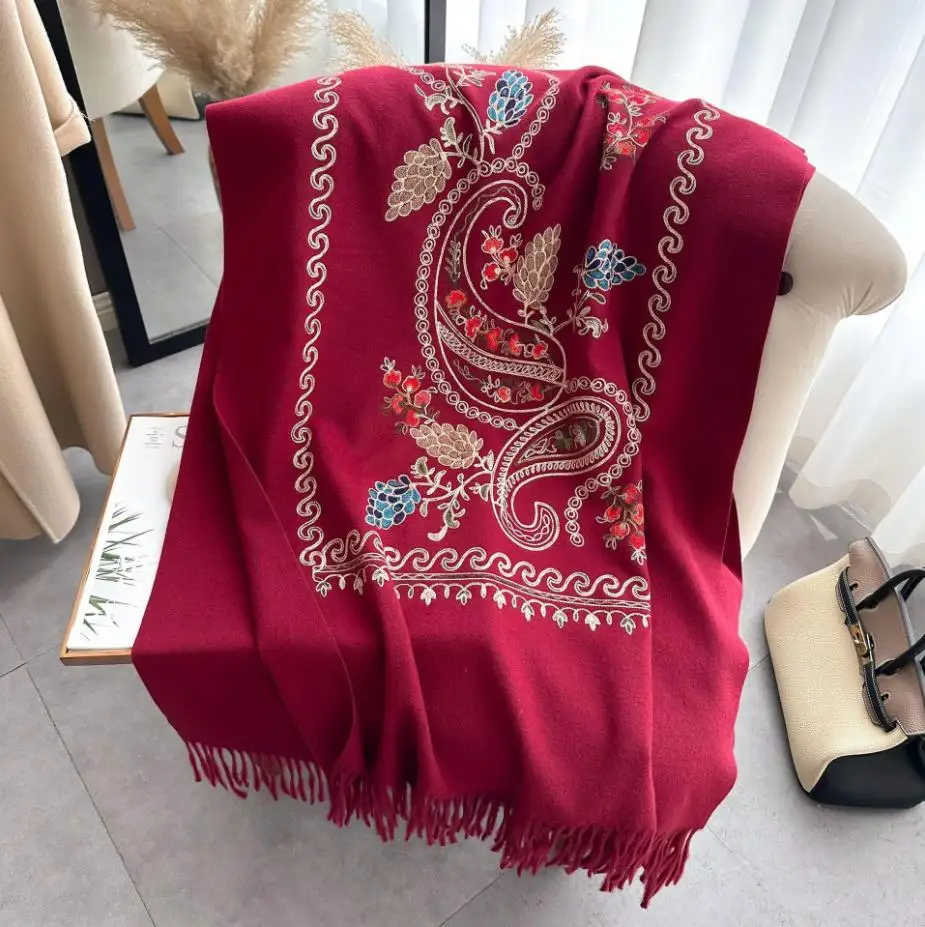 

Роскошный брендовый женский кашемировый шарф из пашмины с цветочной вышивкой, зимний теплый шарф с кисточками, модные дорожные шаль большого размера, шарфы