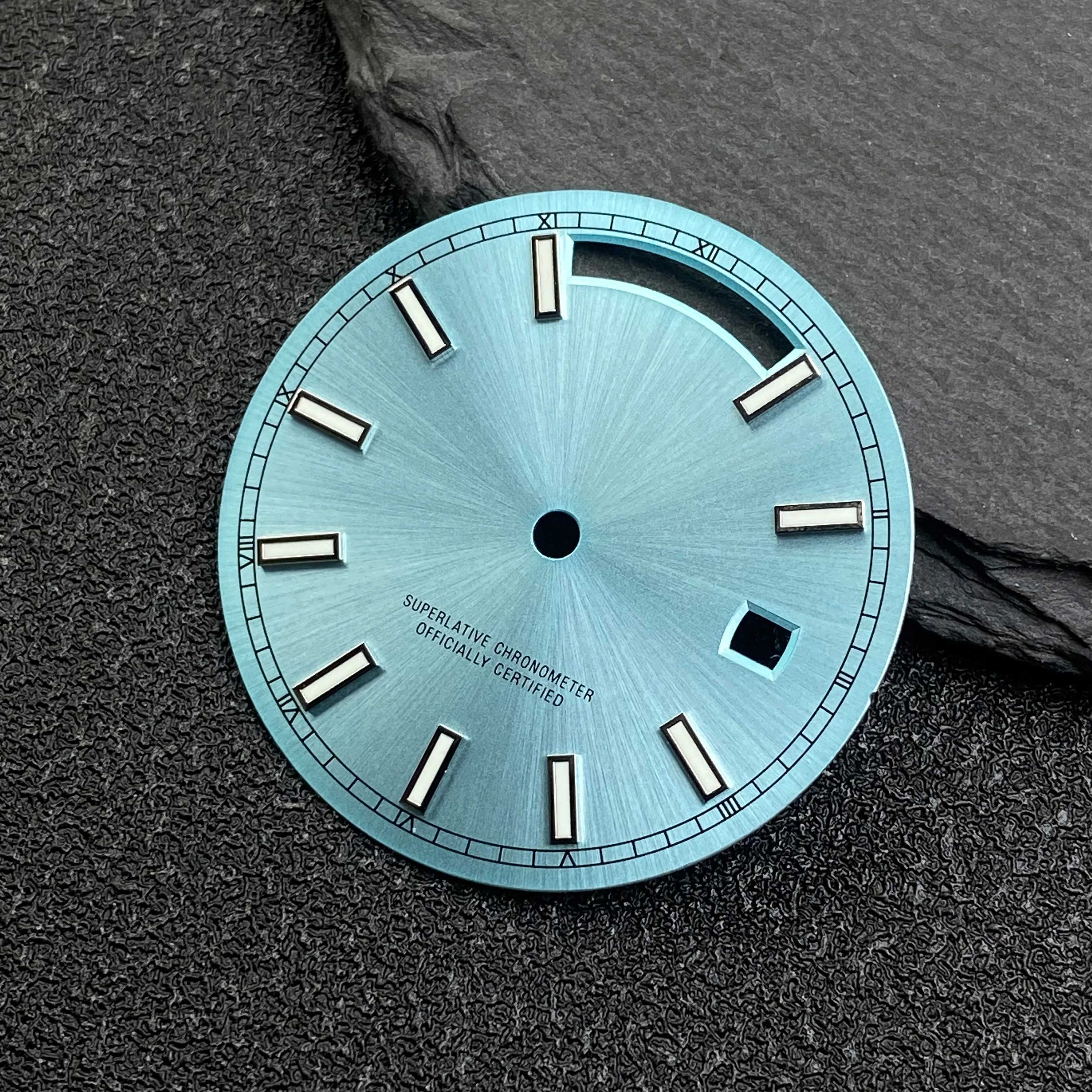 Аксессуары для циферблата 31 мм, без логотипа, днем и датой, зеленый светящийся циферблат Fot 8285, аксессуары для механизма, циферблат, индивидуальный дизайн логотипа, услуги