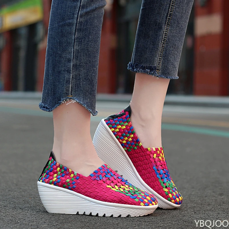 2025 Spring Women's Weaving Sports Slope Heel Shoes Women's Casual Breathable Thick Bottom Sports Walking Shoes Zapatos De Mujer
