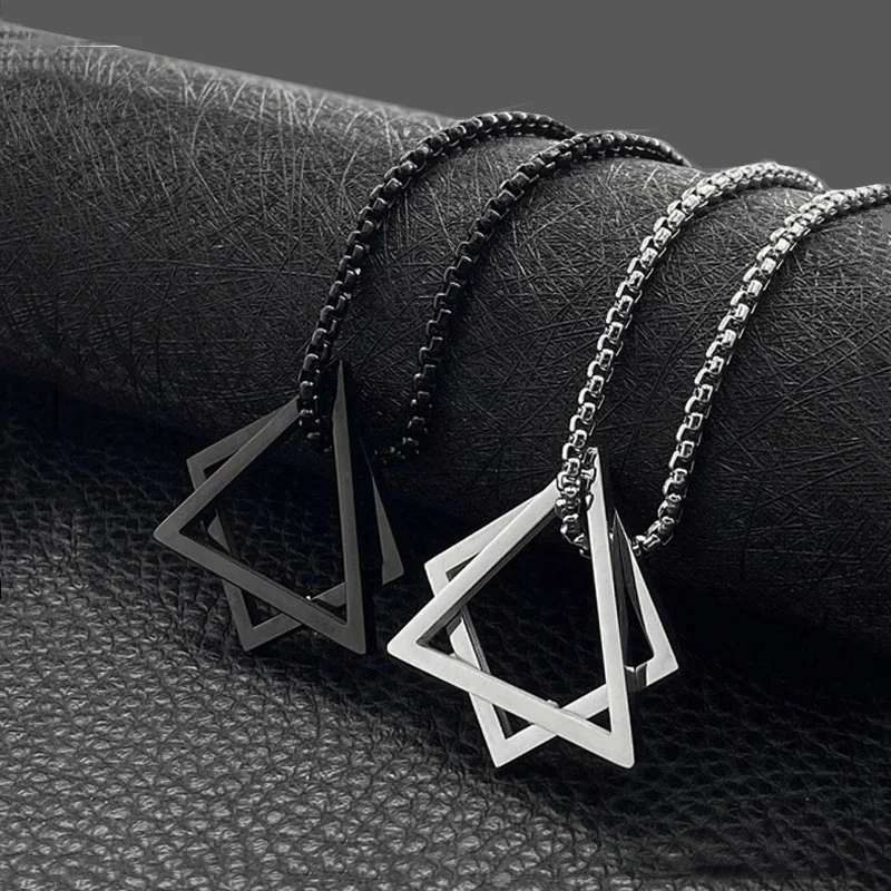 Collar negro para hombre, colgante de cadena Triangolo Quadrato geométrico de acero inoxidable, joyería para el cuello, regalos para accesorios masculinos