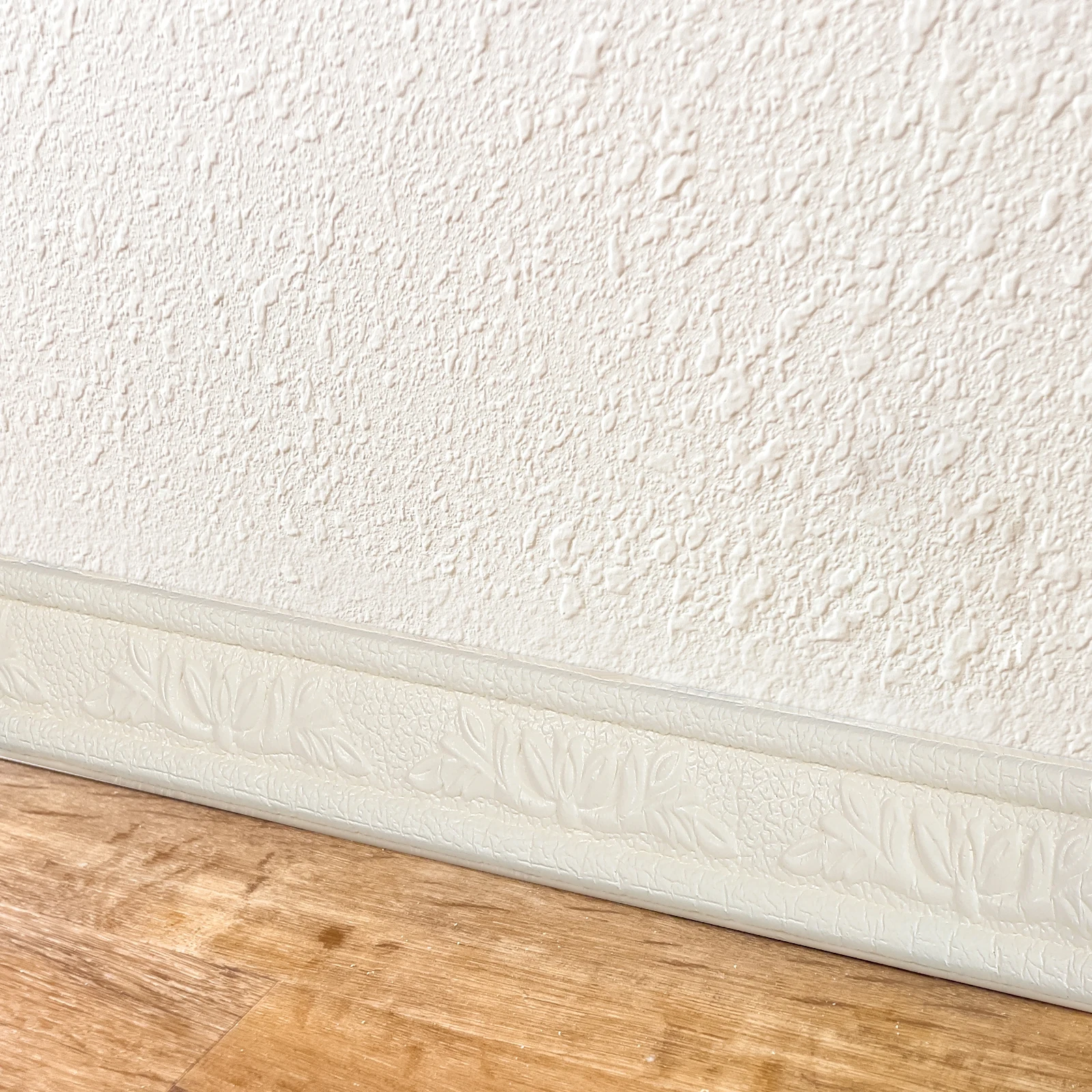 

2 Roll Waistline Sticker Wallpaper Border Self Adhesive Wall Trim for Bathroom Kitchen Living Room Edging Strip Caulk Tape