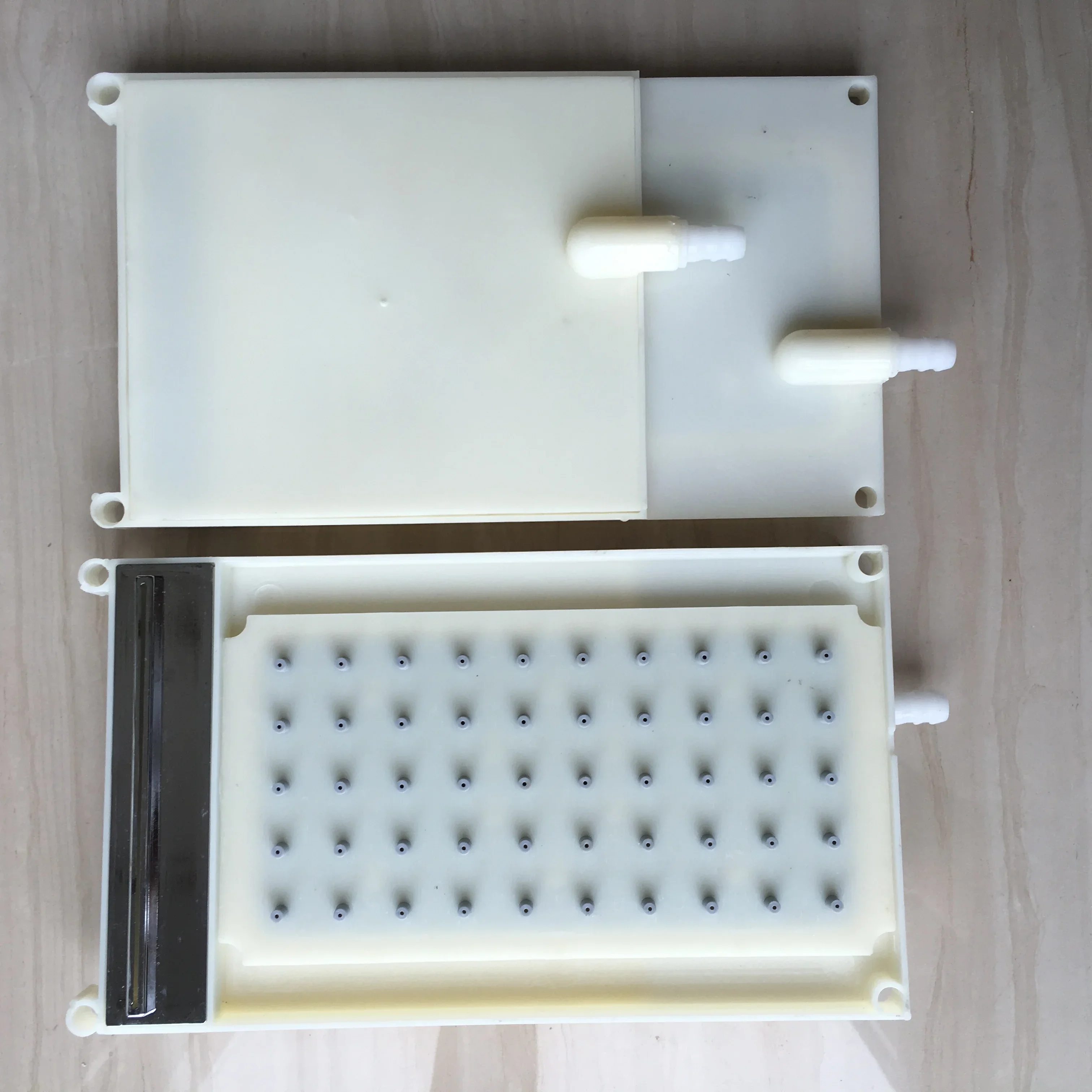 ABS 24.3X13.7cm Interfaccia di tipo intubazione per doccia rettangolare Soffione doccia 5 * 10 fori Accessori per soffione doccia a cascata con spruzzo superiore