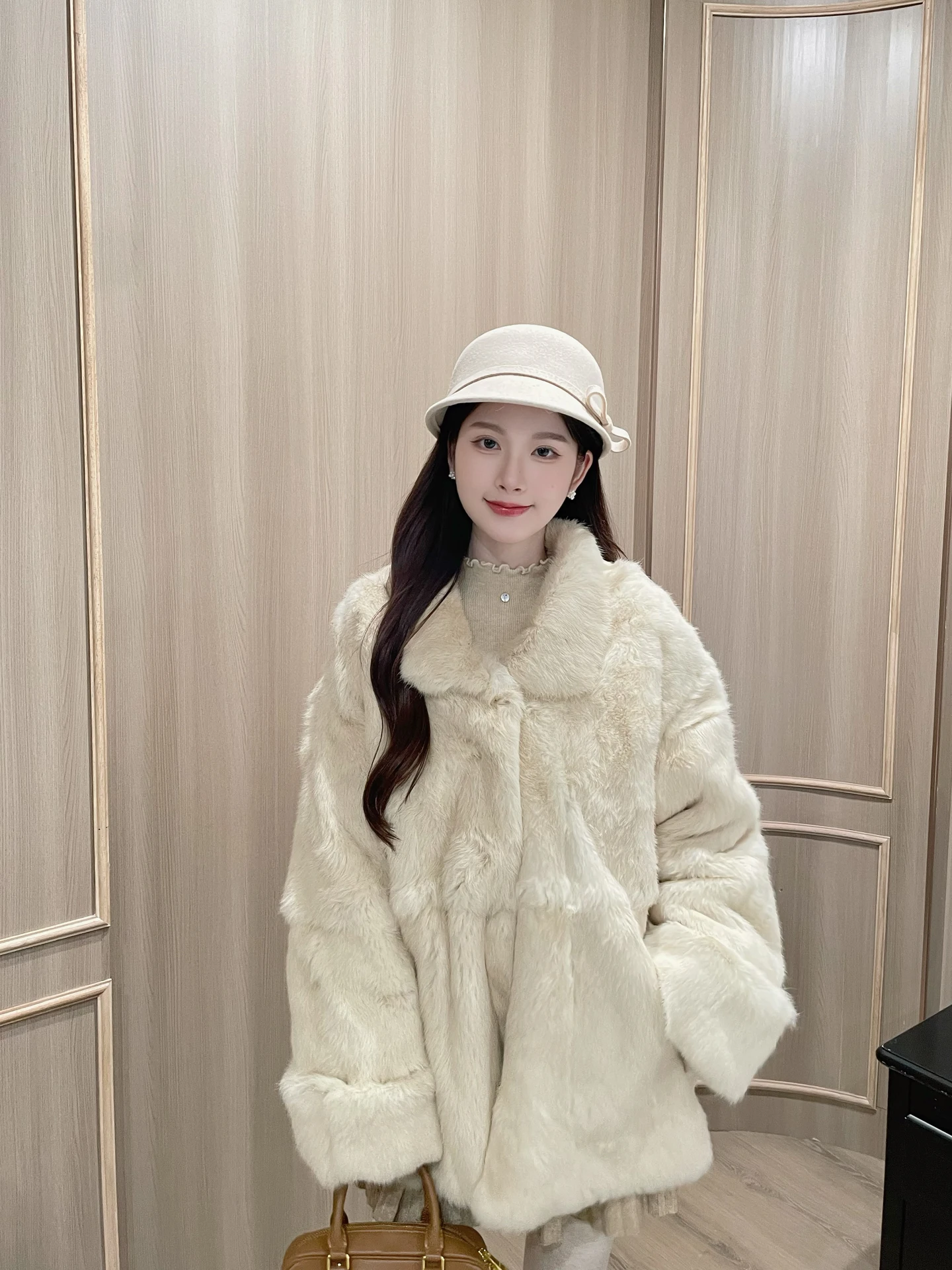 

Пальто MOBAI из натурального кроличьего меха для женщин, зимнее, средней длины, с воротником, теплая однотонная повседневная утепленная модель с длинными рукавами