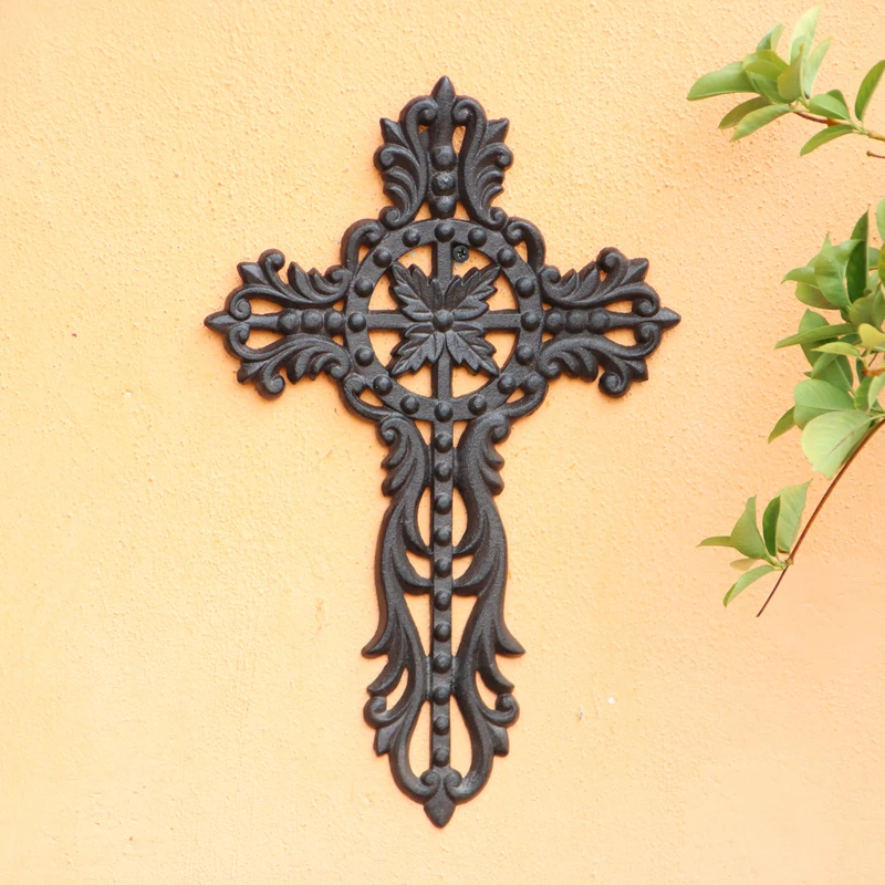 Retro Large Christian Cast Iron Wall Cross Ornament A B Designs For Church Home Decoration Hand Crafted Metal Crucifix Pendant