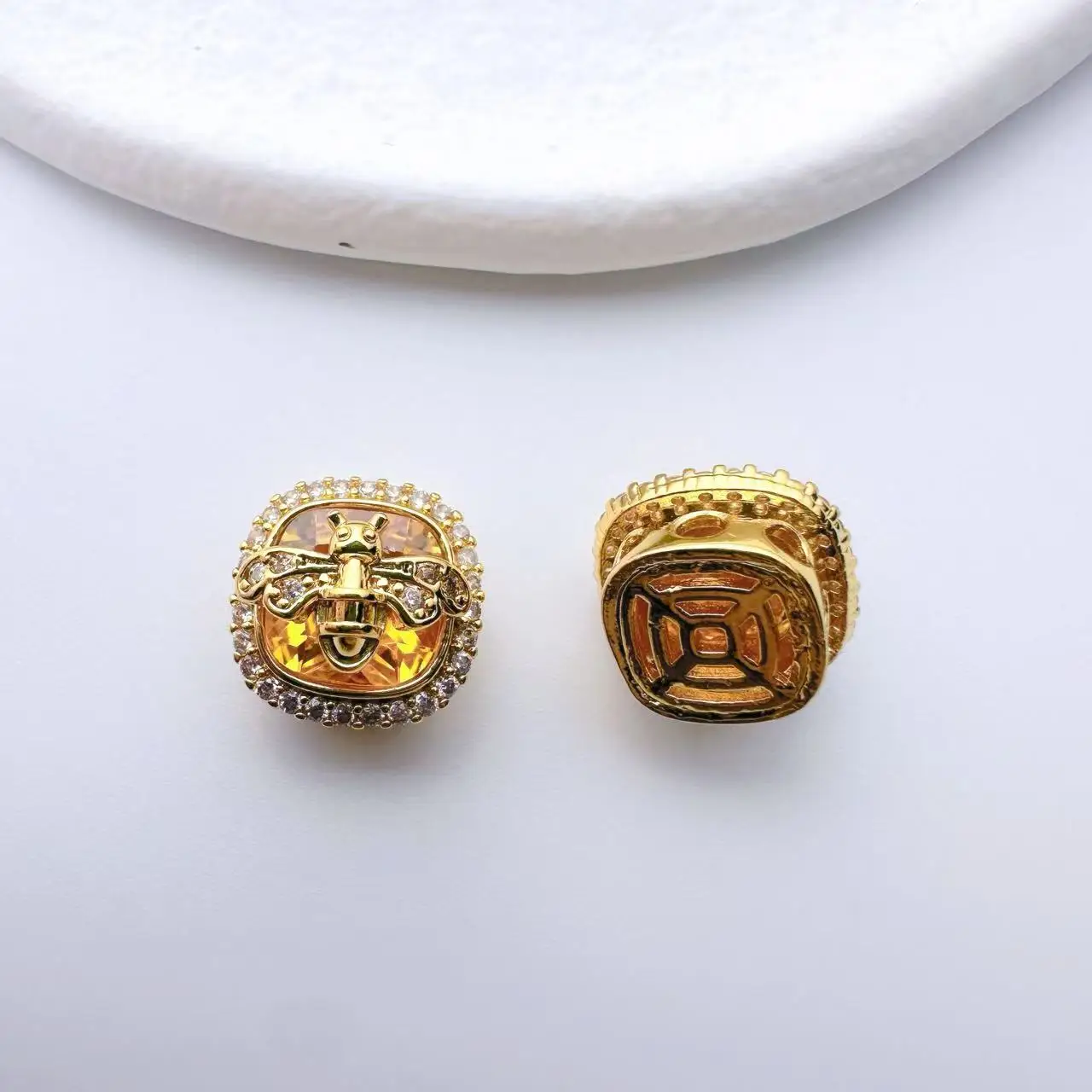 5 Pieces Copper-plated Gold-inlaid Zircon Square Bee Multi-pass Bead DIY Pearl Necklace Bracelet Bracelet Jewelry Accessories