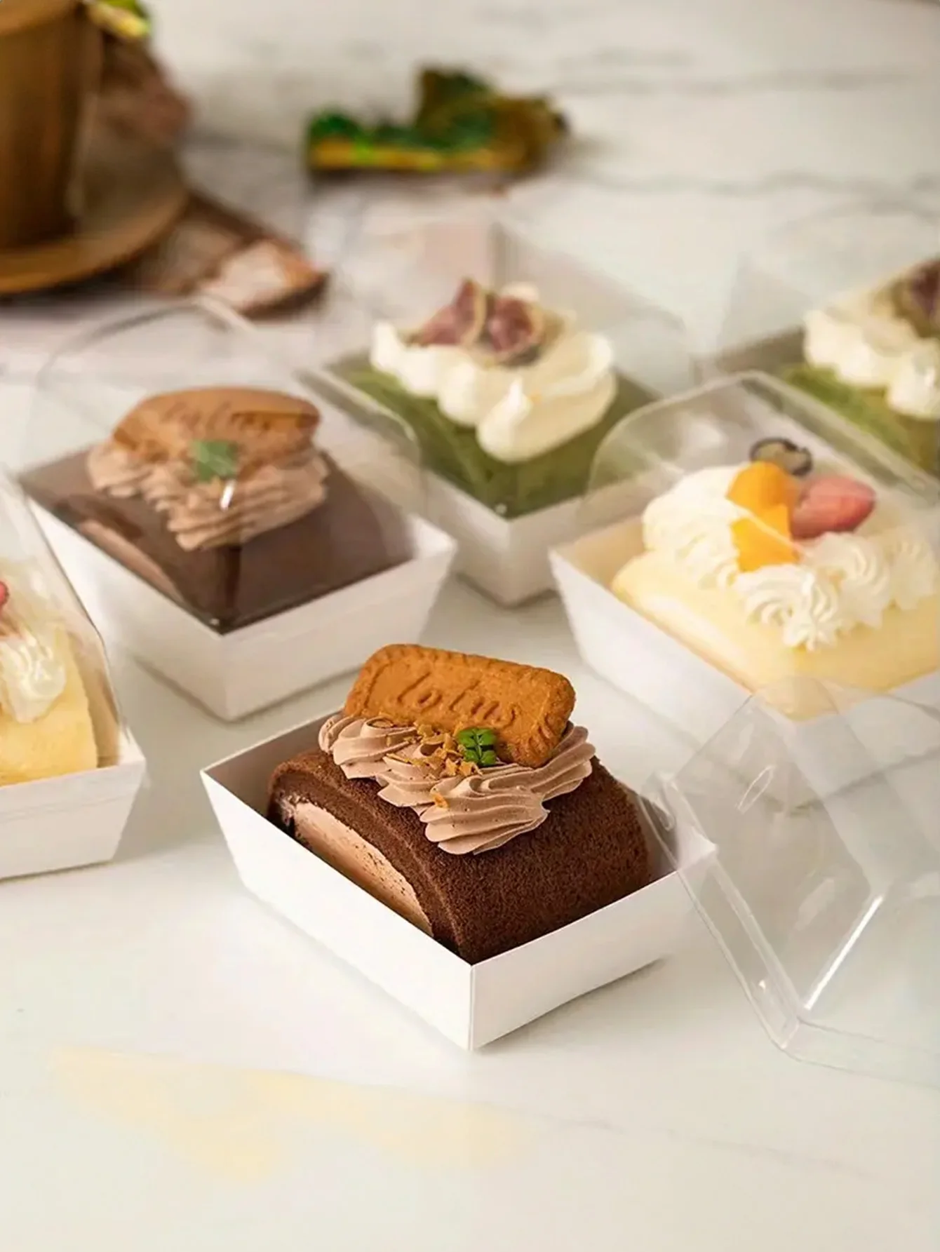 Cake packing, bento box, tiramisu, dessert, disposable small box, hamburger, carton baking