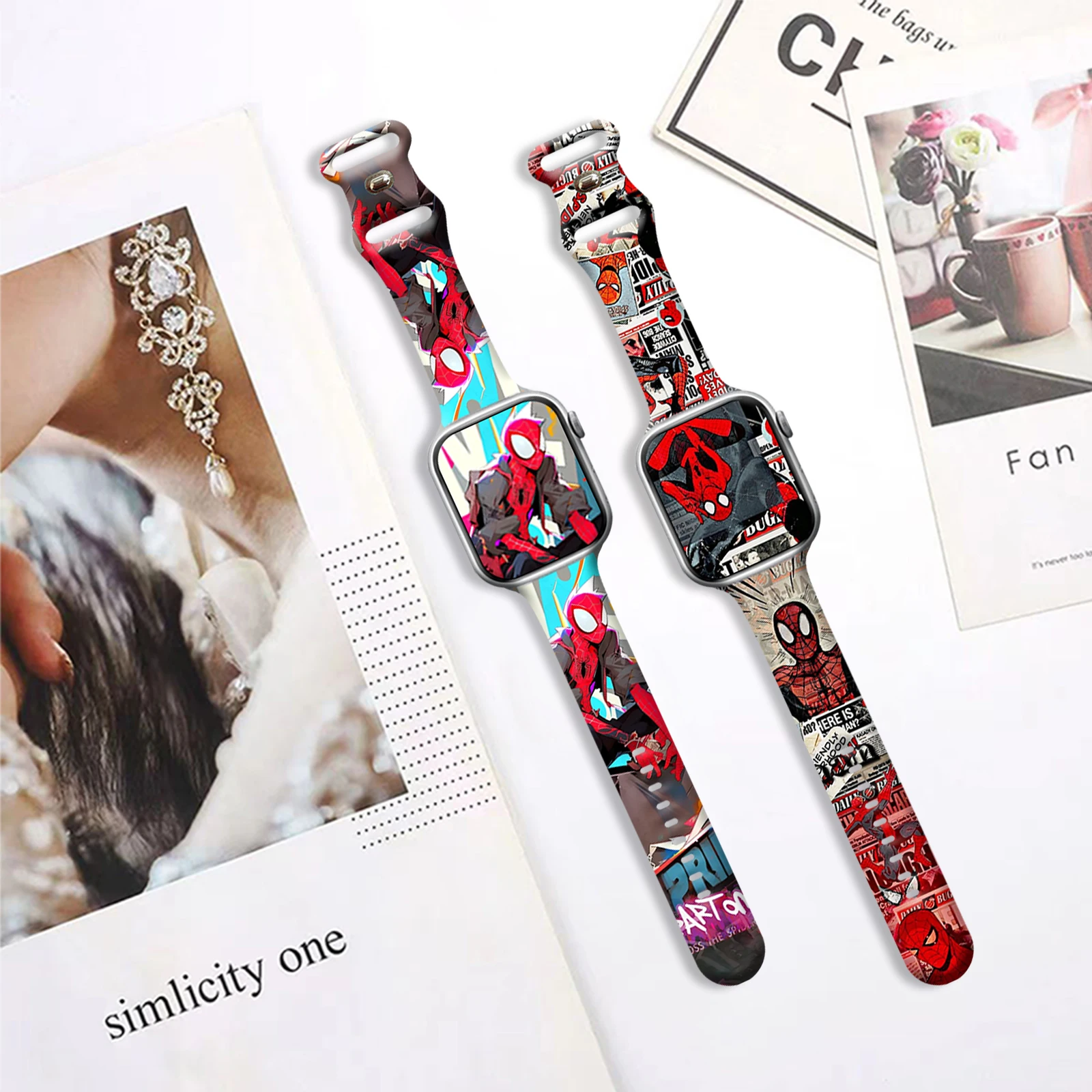 

Amazing Spider Man Strap for iWatch11 10 9 8 Silicone Band Replaceable Bracelet for Apple Watch 46mm 42mm 41mm 38mm Watchband