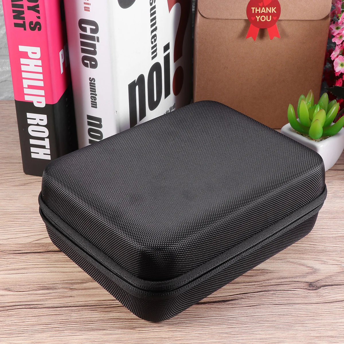

12-Slot 5Ml 10Ml 15Ml Essential Oils Storage Box Eva Hard Shell Waterproof Case For Aromatherapy Bottles Travel Organizer Black