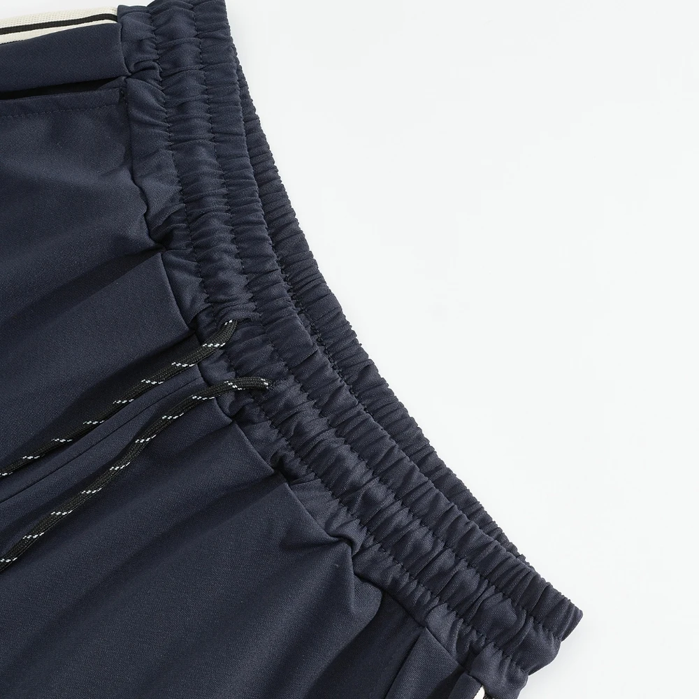 Conjunto de camiseta e shorts de manga curta de verão masculino, conjunto esportivo de 2 peças listrado preto e branco, moderno e versátil