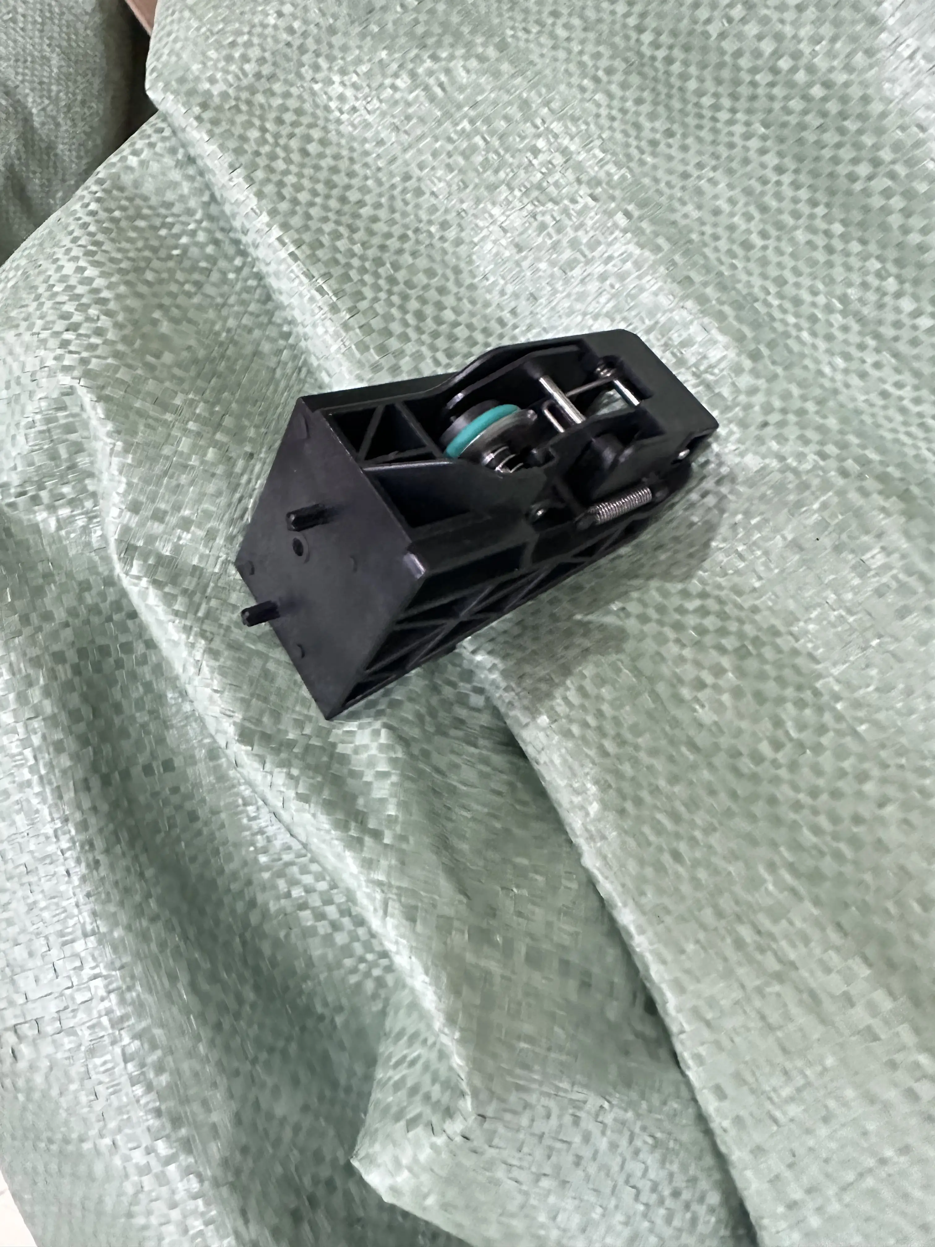 

1pcs for HP DesignJet T770 T790 T1200 T1300 T2300 CH538-67019 CN727-67023 Cutter assembly plotter parts