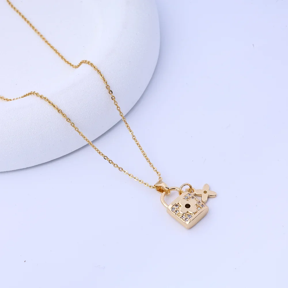 Beautiful Necklace for Women: Light Luxury Titanium Steel Collarbone Chain with Micro Inlaid Diamond Lock Pendant, Fashionable a