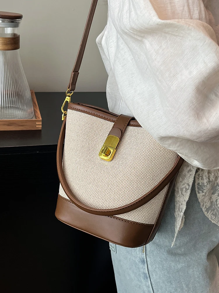 

Faionable Buet Bag Women's Crossbody Handbag Casual Soft PU Leather Single oulder Bag Versatile Summer Trend 2025