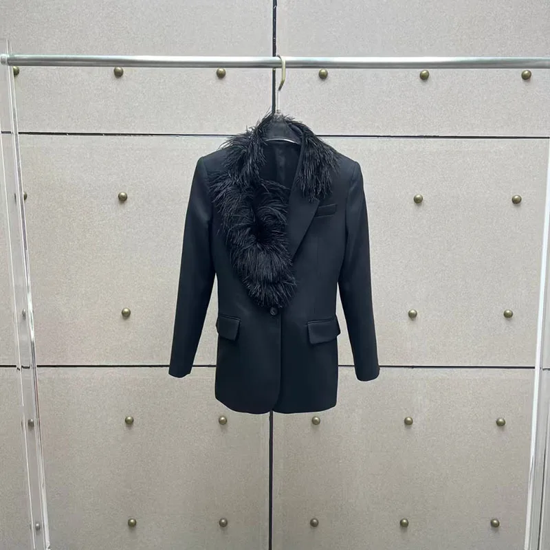 

Women's Ostrich Feather Collar Blazer, Fitted Jacket Top, Premium Black High-Street Suit, 2026 Spring New Arrival, Y2K Style
