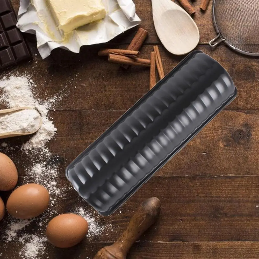 Easy To Clean Carbon Steel Wheel Shape Bread Mold Heat-resistant Nonstick Cylinder Loaf Pan Anti-corrosive DIY Baking Mold Toast