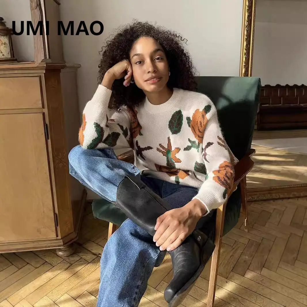 

UMI MAO Топы для женщин, осень-зима, новый стиль, свитер с круглым вырезом, вязаный цветок, свободный мягкий вязаный топ, женская одежда