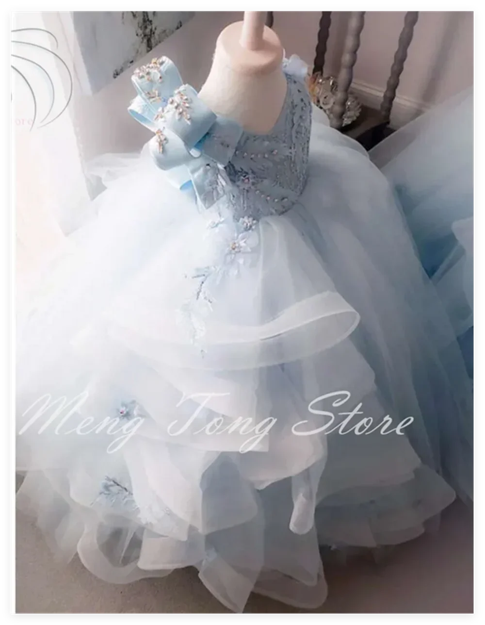 Vneck Blue Gowns Pageant Made Sleeveless Bow Sequins Beaded Lace Flower Girl Dress Tiered Tulle Sweep Train Kids Party Gown