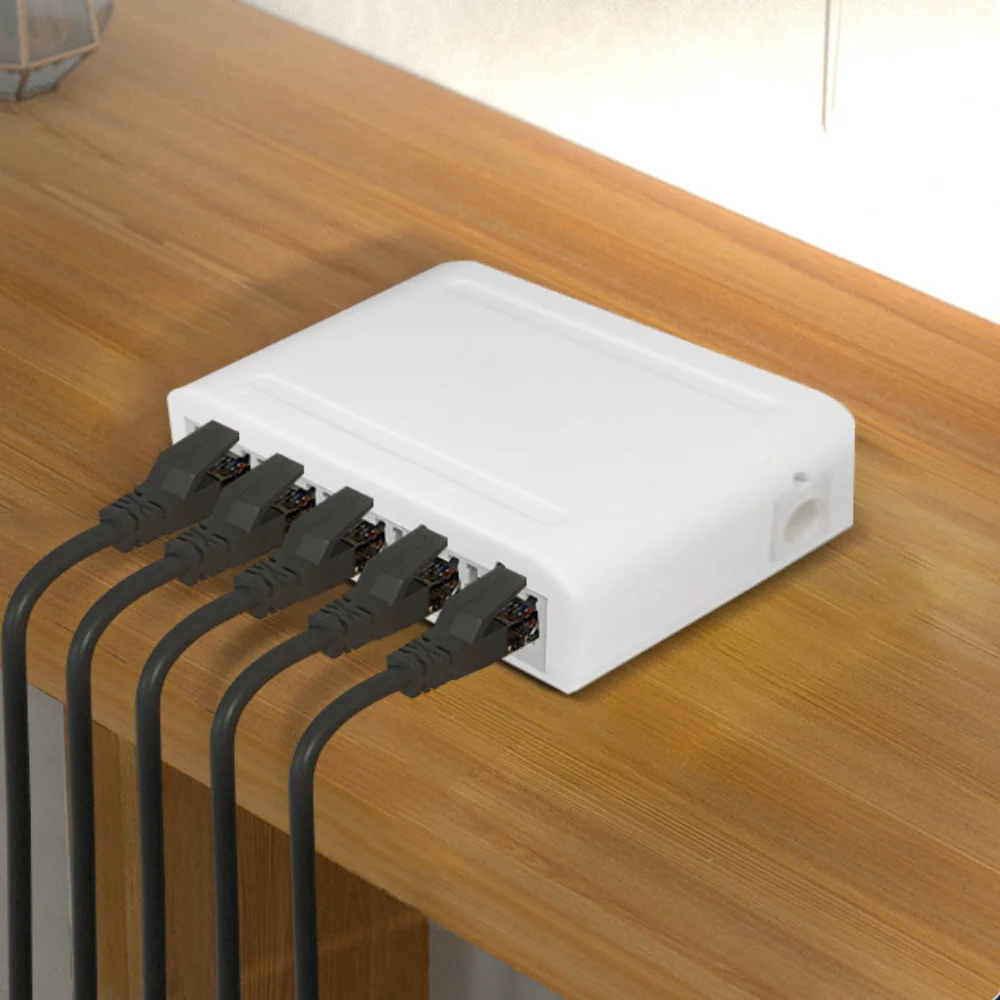 สวิตช์อีเธอร์เน็ต 5/8 พอร์ต 10/100/1000Mbps สวิตช์เครือข่ายกิกะบิตแบบตั้งโต๊ะ อะแดปเตอร์สวิตช์อีเธอร์เน็ต RJ45 สวิตช์อัตโนมัติ MDI/MDIX สวิตช์เร็ว